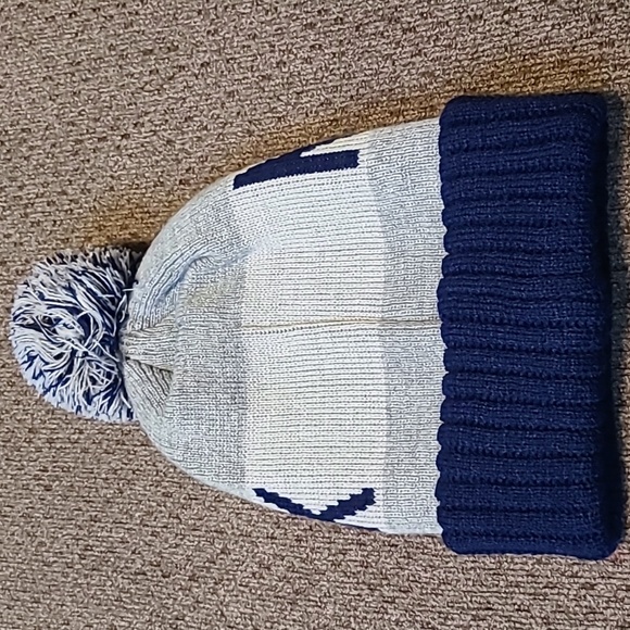 CHOK LIDS / NEW YORK WINTER STOCKING CAP/HAT - Picture 6 of 9